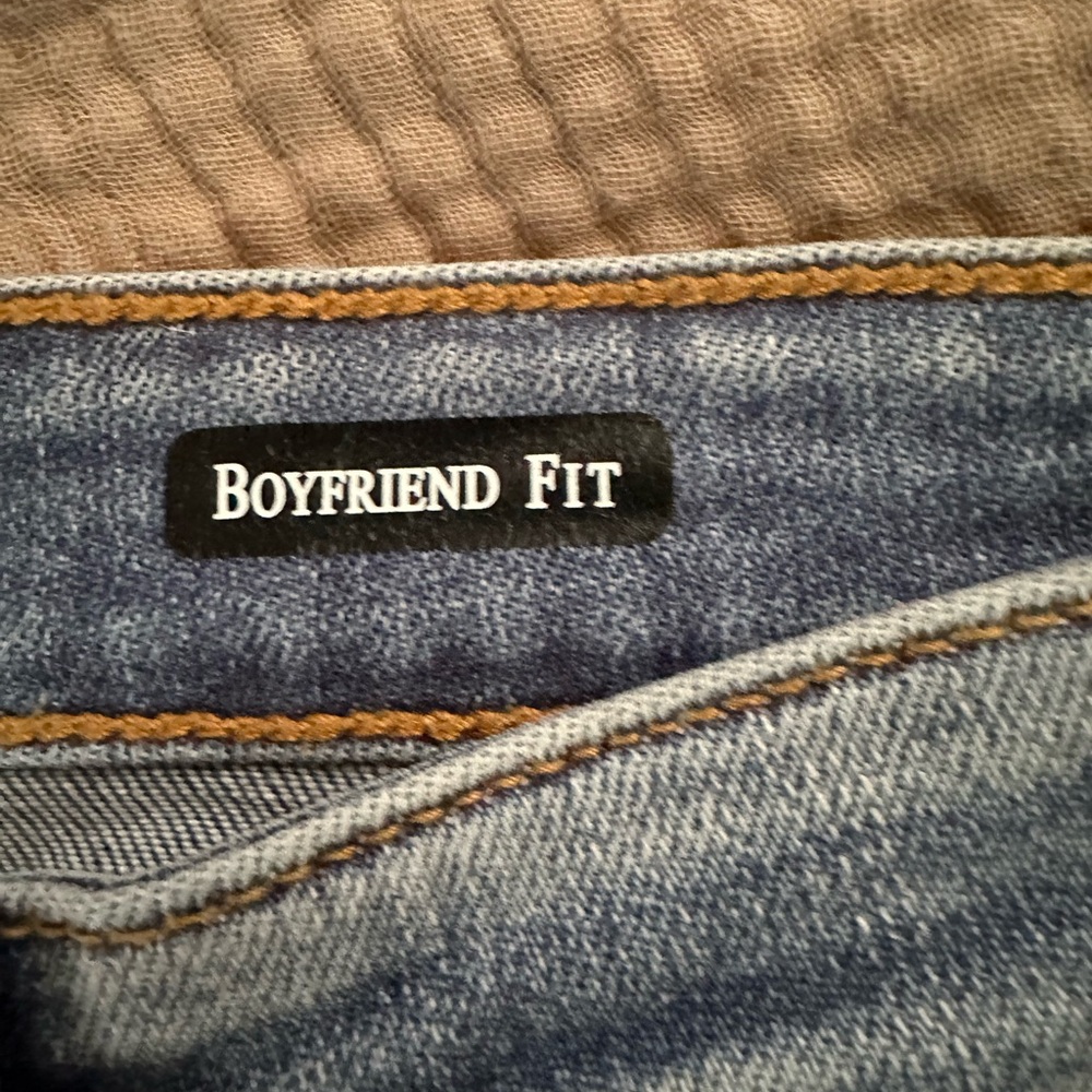 Judy Blue Paint Splash Boyfriend Fit Jeans